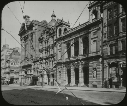 Union and commercial banks, Melbourne, ca.1892 [transparency] / Fred Hardie