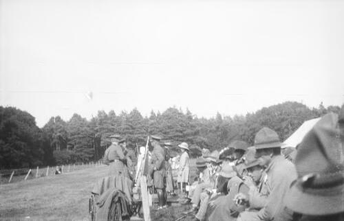 Military personnel, at Forest Park WW1 New Zealand military hospital for a party? [picture] / Rex Nan Kivell