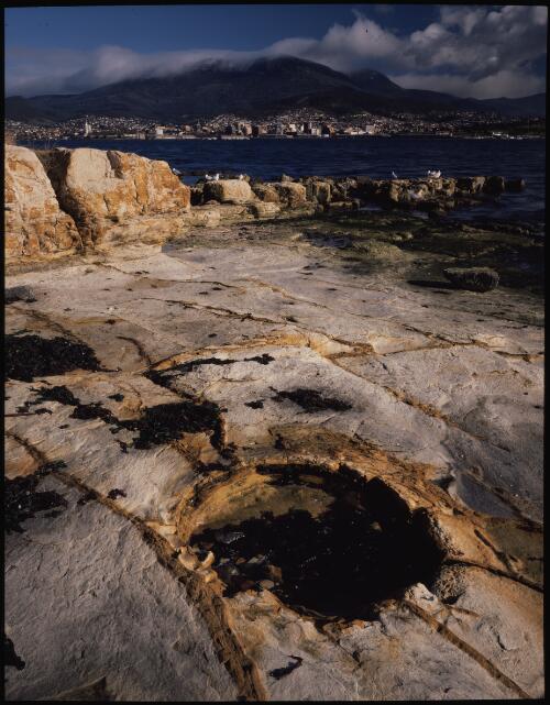 Hobart and Mount Wellington from eastern shore, Tasmania, 1994 [transparency] / Peter Dombrovskis