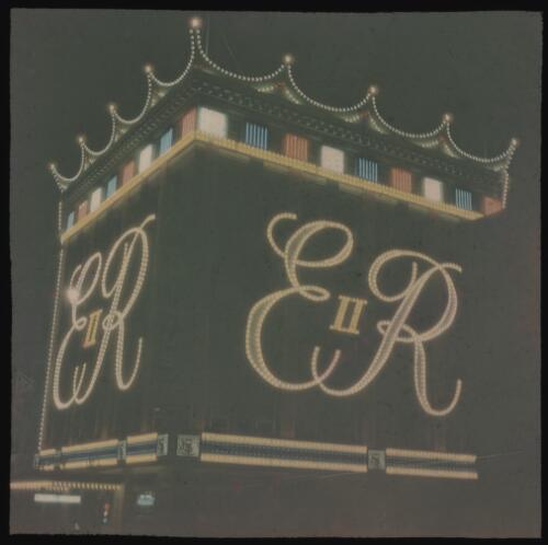 Royal tour lighting and a three storey high "E.R. II" sign on the Philips building, Sydney, 1954, 1 [transparency] / Allan Hughes