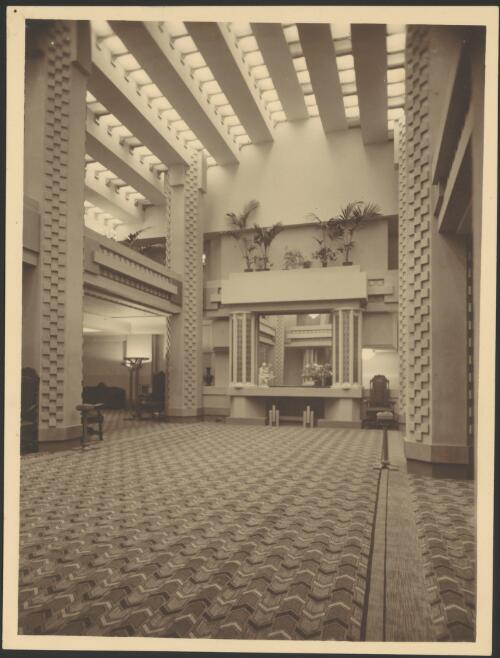 Interior view of Capitol Theatre, Swanston Street, Melbourne, Victoria, 1924, [2] [picture] / [Walter Burley Griffin]