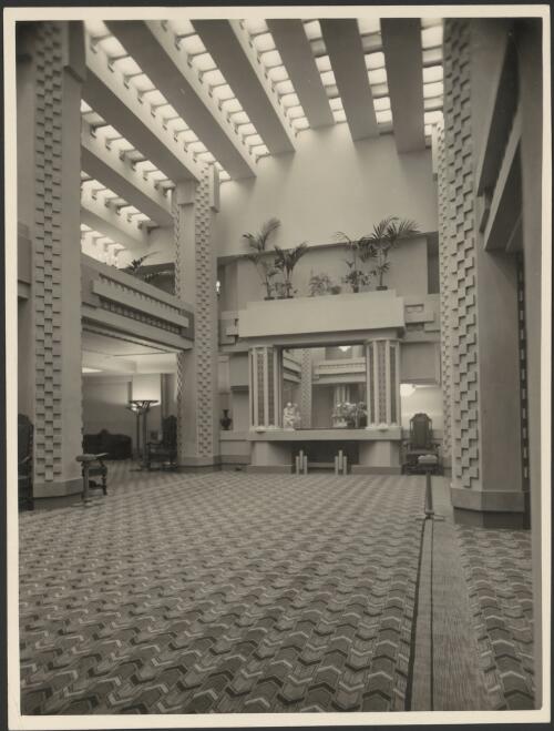 Interior view of Capitol Theatre, Swanston Street, Melbourne, Victoria, 1924, [3] [picture] / [Walter Burley Griffin]