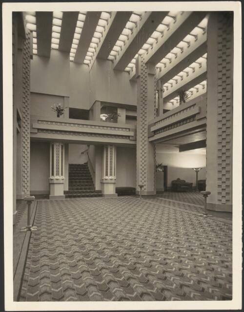 Interior view of Capitol Theatre, Swanston Street, Melbourne, Victoria, 1924, [5] [picture] / [Walter Burley Griffin]