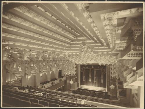 View of the ceiling and curtain from the back of theatre, Capitol Theatre, Swanston Street, Melbourne, Victoria [picture] / [Walter Burley Griffin]