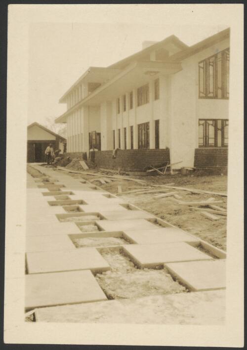 Driveway without forms removed, Cooley Residence, Monroe, Louisiana, U.S.A. [United States of America] [picture] / Walter Burley Griffin
