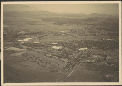 View of Canberra from the air [picture]