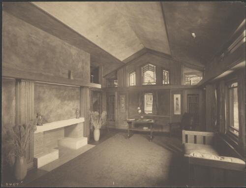 Interior view of Ralph D. Griffin house, Edwardsville, Illinois [picture] / Walter Burley Griffin