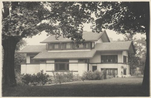 Front exterior view of Ralph D. Griffin house, Edwardsville, Illinois, [2] [picture] / Walter Burley Griffin