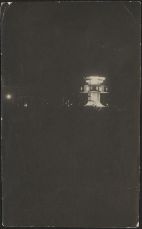 Night view of Clark Memorial Fountain, Grinnell, Iowa [picture] / Walter Burley Griffin