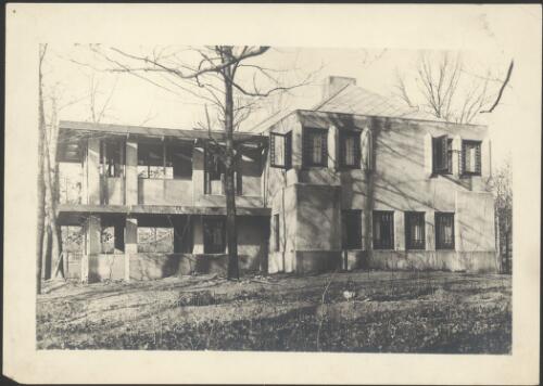 Exterior perspective view of dwelling for Mr H.M. Mess dwelling, Winnetka, Illinois, during construction, [1] [picture] / Walter Burley Griffin