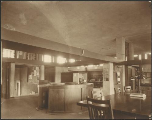 Interior view of Stinson Memorial Library, Anna, Illinois, [1] [picture] / Walter Burley Griffin