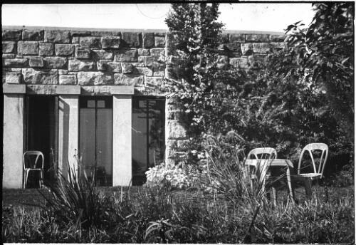 Exterior of Griffin designed Grant House, 8 The Parapet, Lot 56, Castlecrag, New South Wales, [4] [transparency]