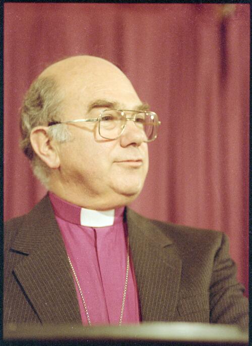 Portrait of Bishop Owen Dowling speaking at the National Press Club, Canberra, 12 February 1992, 1 [picture]