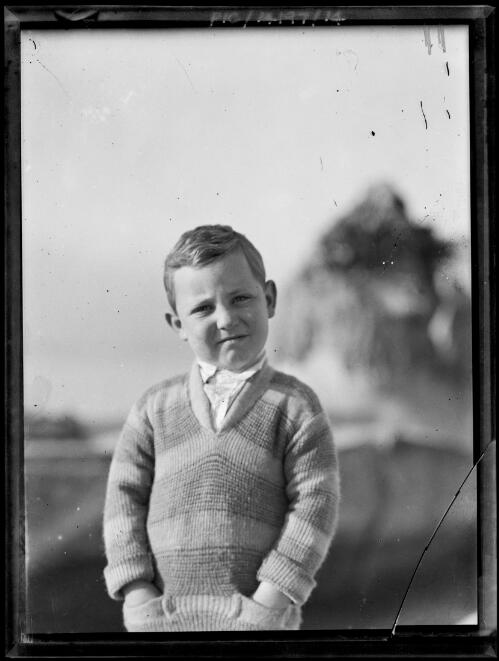 Portrait of Frank Hurley Junior, ca. 1929 [picture] / Frank Hurley