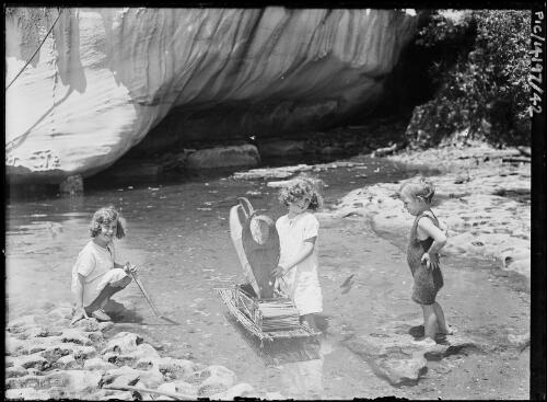 Frank Junior, Toni, left, and Adelie Hurley with a small boat, Point Piper, Sydney, ca. 1927 [picture] / Frank Hurley