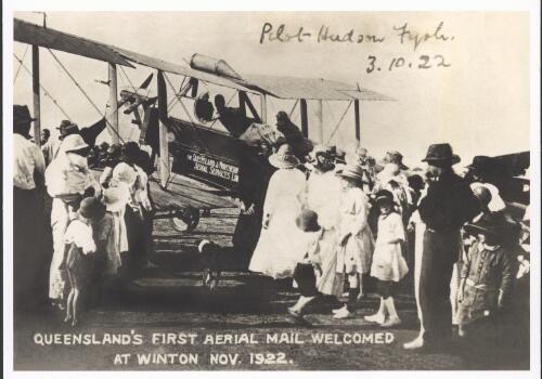 First aerial mail delivery, Winton, Queensland, 22 November 1922 [picture]