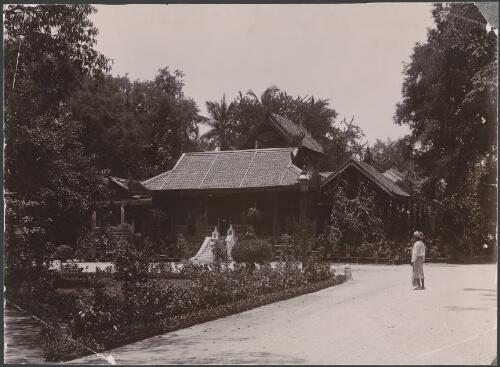 The place where King Theebaw [Thibaw] gave up his kingdom, Fort Mandalay [picture]/ A.R. Whyte
