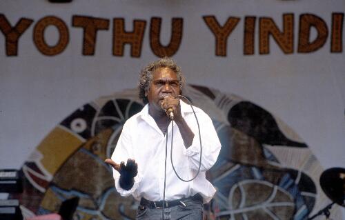 Mandawuy Yunupingu of Yothu Yindi performing at Homebake, Sydney, January 2000 [picture] / Martin Philbey