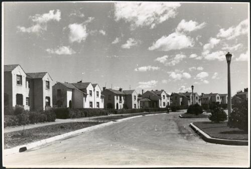 Bougainville Street, Griffith, Canberra, ca. 1945 [picture] / Department of Information