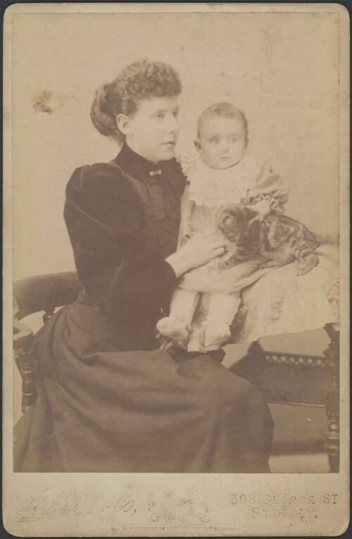 Portrait of Mary Dean, victim in the Dean poisoning case, and daughter, 1895 [picture] / Kerry & Co