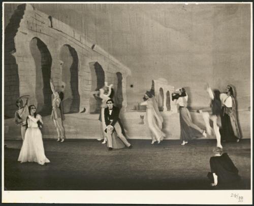 Anton Dolin as the Young Musician and dancers in Symphonie fantastique, third movement, Covent Garden Russian Ballet, His Majesty's Theatre, Melbourne, 1939, 3 [picture] / Hugh P. Hall