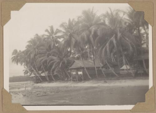 His Royal Highness' hut and Officers mess, Jacquinot Bay, New Britain Island, Papua New Guinea, 1945 [picture] / Alfred Amos