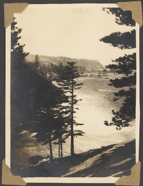 Coastline at Norfolk Island, 1946, 1 [picture]