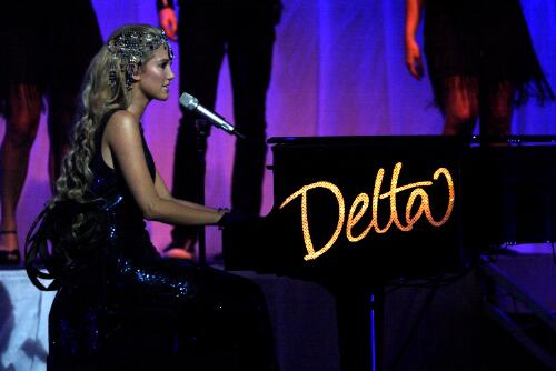 Delta Goodrem performing in concert at her  Believe Again national tour in Australia, 2009 [picture] / Robert James Wallace, 1967-