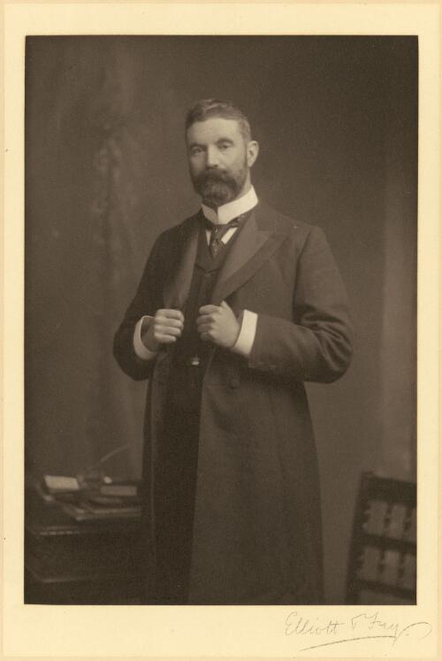 Portrait of Alfred Deakin, ca. 1900s [picture] / Elliott & Fry