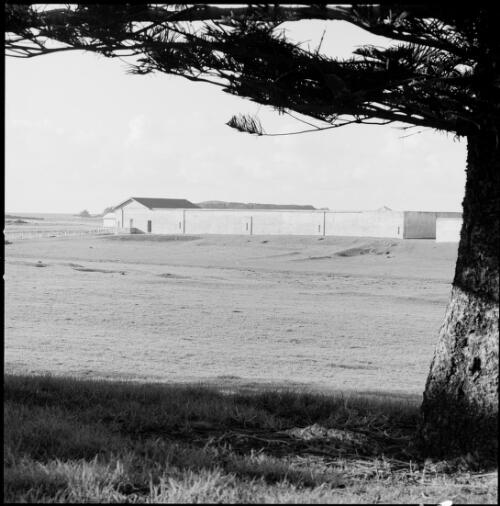 Gaol walls, Kingston, Norfolk Island, ca. 1970 [picture] / Wes Stacey
