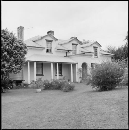 Stucco homestead viewed from the garden, New South Wales, ca. 1970 [picture] / Wes Stacey
