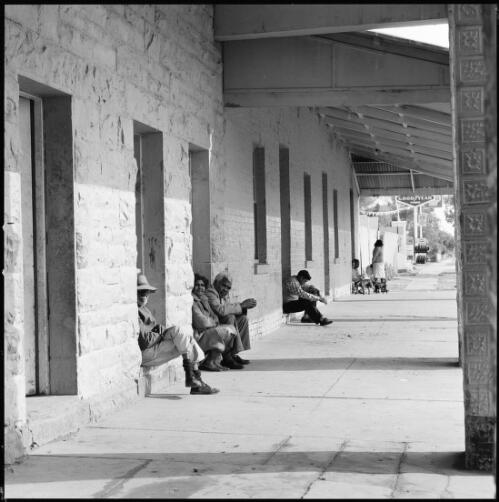 View along verandah of Club House Hotel, Wilcannia, New South Wales, ca. 1970 [picture] / Wes Stacey