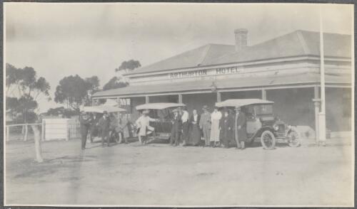 Women and men gathered around three cars parked outside of Arthurton Hotel, South Australia, 1920 [picture] / Samuel Ware