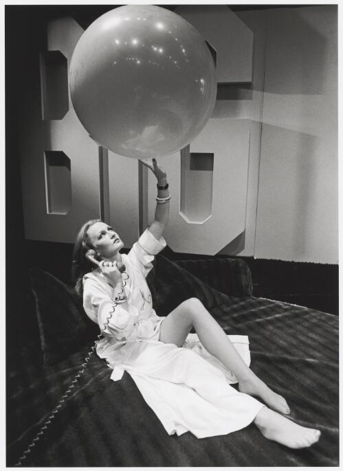 Kate Fitzpatrick in the Patrick White play the Big Toys, Old Tote Theatre, Sydney, 1977 / Robert McFarlane