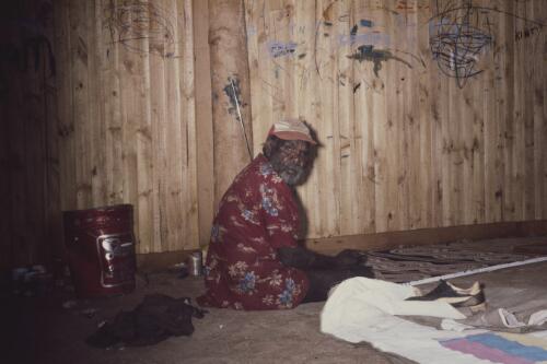 Portrait of Charlie Tarawa Tjungarrayi, Papunya Tula, Northern Territory, November 1983 [transparency] / Andrew Crocker