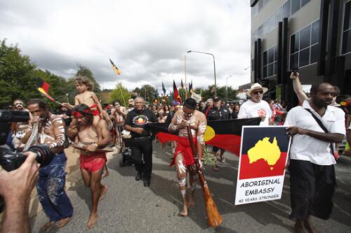 Michael Anderson leading march from Street Theatre in Civic to the Aboriginal Tent Embassy at Parkes, Australian Capital Territory [picture] / Loui Seselja