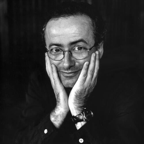Television personality Andrew Denton, Sydney, 2002 [picture] / Lorrie Graham