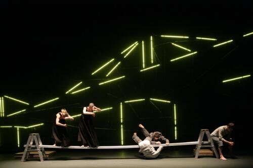 The Lucy Guerin company in Structure and sadness, Malthouse Theatre, Melbourne, 2006, 1 [picture] / Jeff Busby
