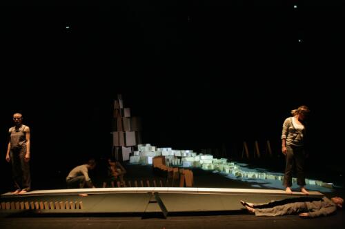 The Lucy Guerin company in Structure and sadness, Malthouse Theatre, Melbourne, 2006, 3 [picture] / Jeff Busby