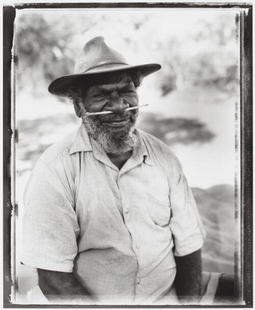 Kurrapa/Pijaju Peter Skipper, Ngurrara Native Title claimant, Fitzroy Crossing, Western Australia, 2003 / Stephen Dupont