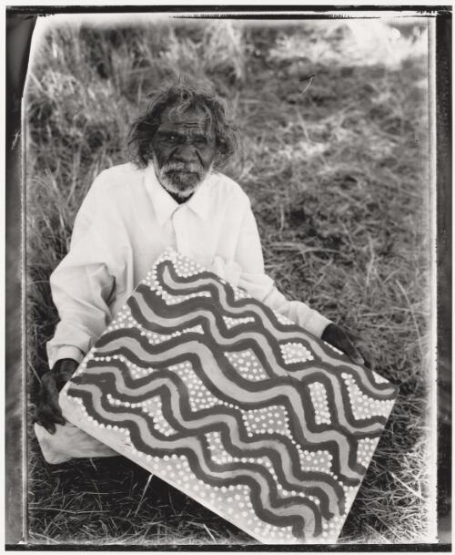 Nyilpirr Spider Snell, Ngurrara Native Title claimant, Fitzroy Crossing, Western Australia, 2003 / Stephen Dupont