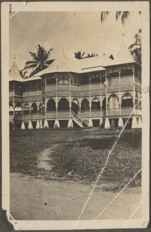 People and life on New Britain Island and Manus Island, Papua New Guinea, 1915-1918