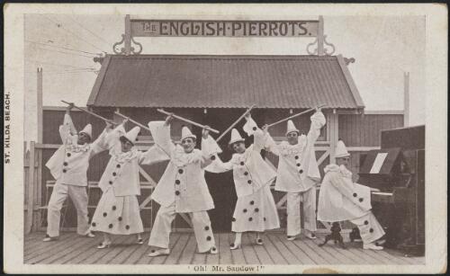 The English pierrots at St Kilda Beach, Victoria, 1909 / Tesla Studios