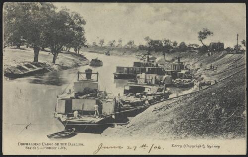 Discharging cargo on the Darling River, 1906 / Kerry