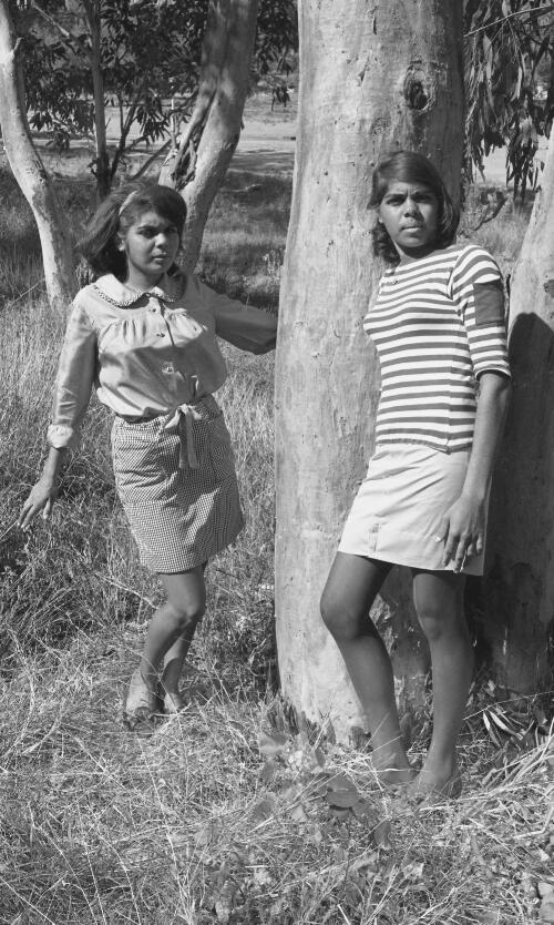 Two Aboriginal Australian teenage girls, Alice Springs, Northern Territory, 1966 / Robin Smith
