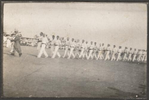 Internees performing a marching drill at Holsworthy Internment Camp, New South Wales, approximately 1916 / Carl Schiesser