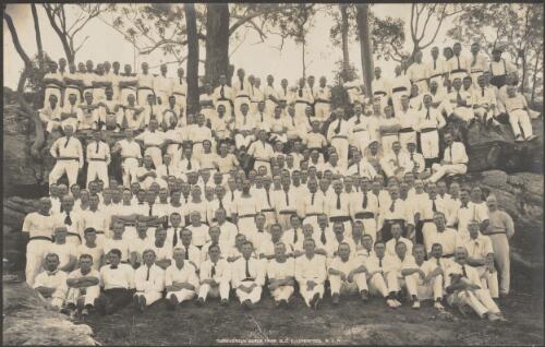 Group portrait of the Athletics Club, Holsworthy Internment Camp, New South Wales, 1915 / Carl Schiesser
