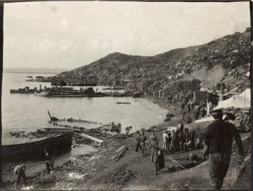 Anzac Cove, Turkey, 25 April 1915 [picture] / photo by Lieutenant-Colonel Millard