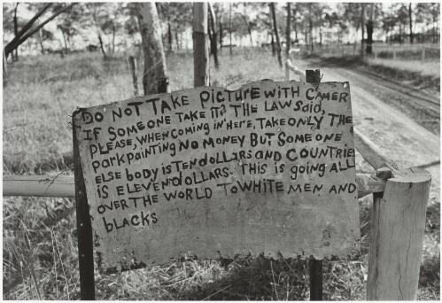Warning sign 30 kilometres from Maningrida, Arnhem Land, Northern Territory, 1974 / Mervyn Bishop