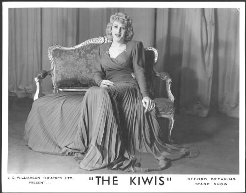 Phil Jay in the J.C. Williamson presentation of The Kiwis, 1953] [picture]/ Hal Williamson